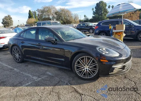 2020 Porsche Panamera Base z USA, uszkodzony, nr VIN WP0AA2A7XLL103177